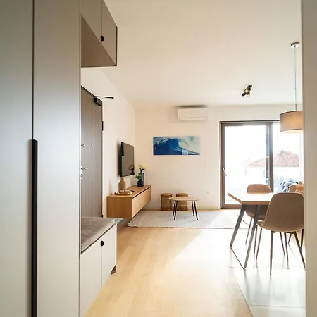 South&west By Belmont Realty Lejlighed *