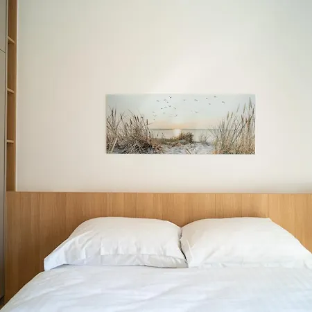 South&west By Belmont Realty Apartment