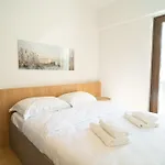 아파트 South&west By Belmont Realty *