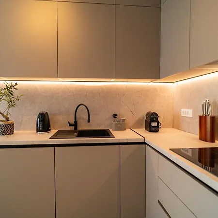 South&west By Belmont Realty * Zára