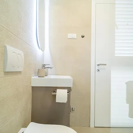 South&west By Belmont Realty Apartamento Zadar